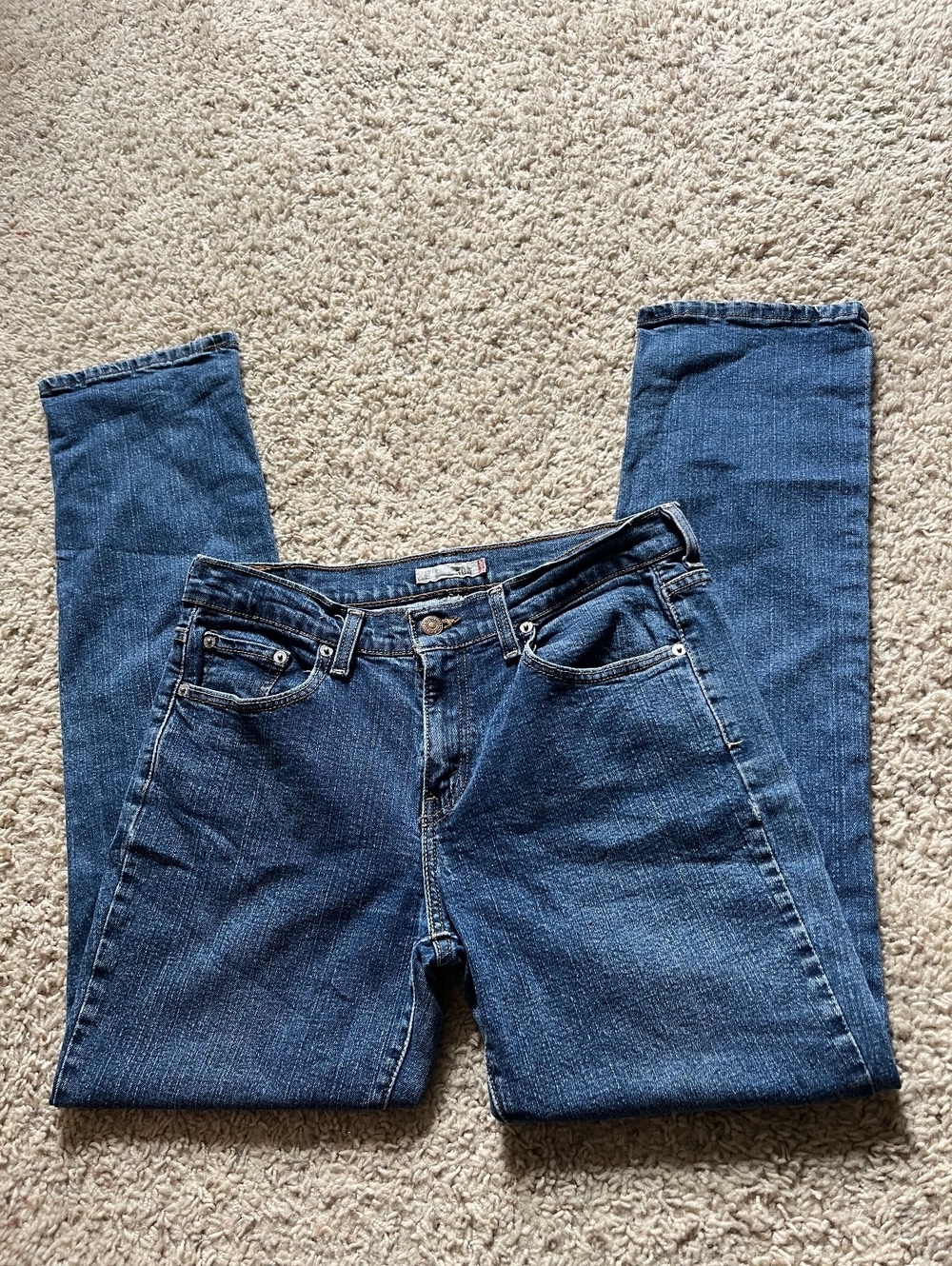 Levi's Women's Medium Blue 505 Straight Leg Jeans Size 8M